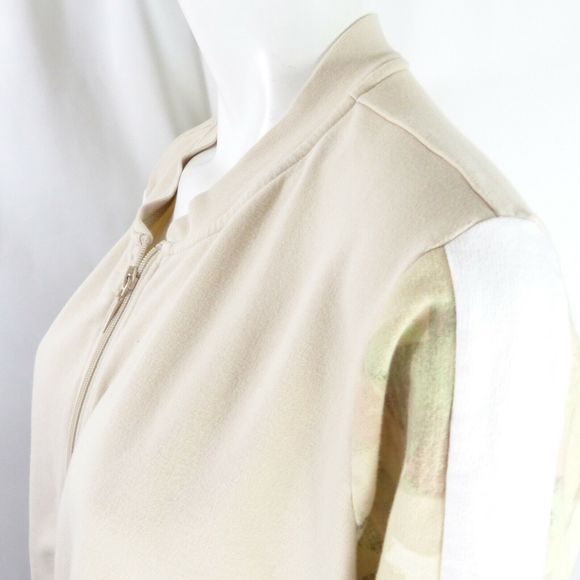 Denim & Co. Active Bomber Jacket with Print Detail NEW STONE 1X A354160 - Picture 6 of 8